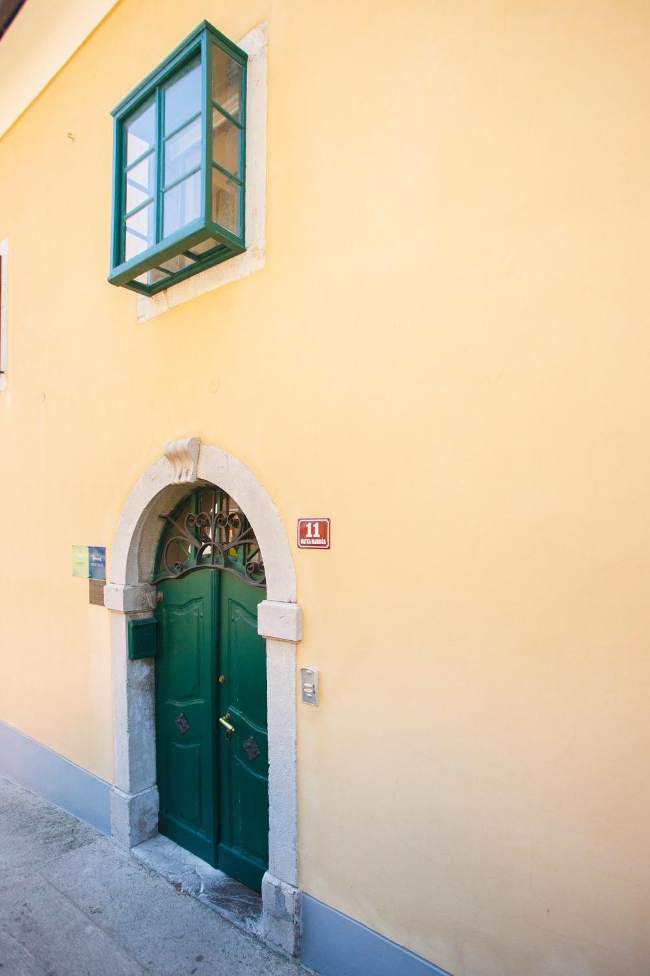 Apartments Villa Kastav In Old Town Center With Sea View And Parking Exterior foto