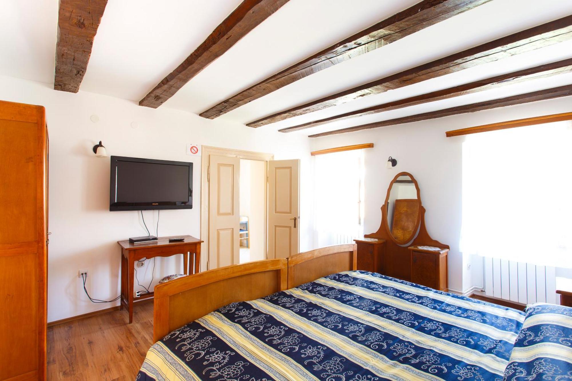 Apartments Villa Kastav In Old Town Center With Sea View And Parking Exterior foto