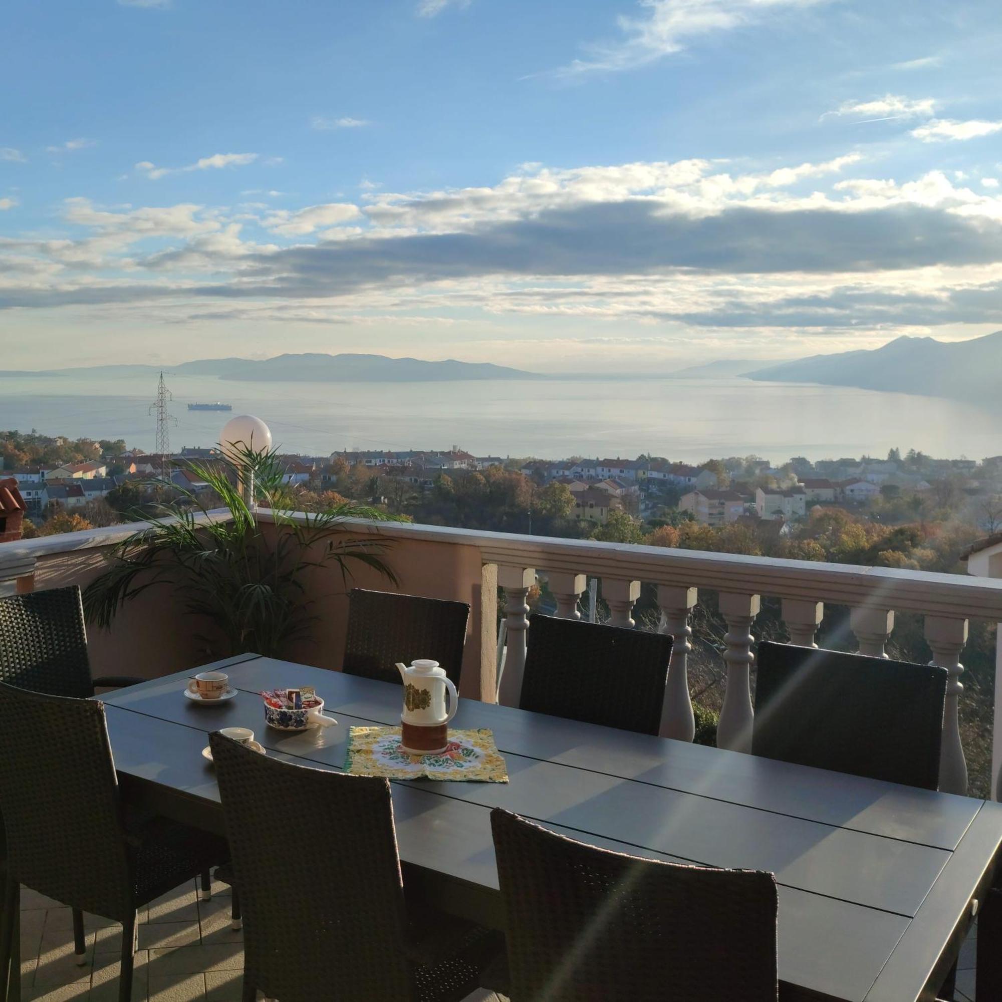 Apartments Villa Kastav In Old Town Center With Sea View And Parking Exterior foto