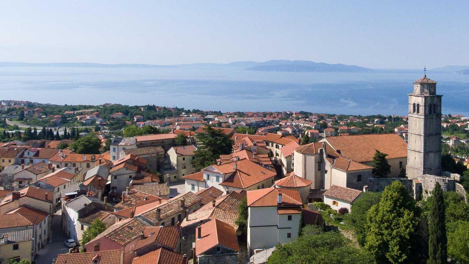 Apartments Villa Kastav In Old Town Center With Sea View And Parking Exterior foto