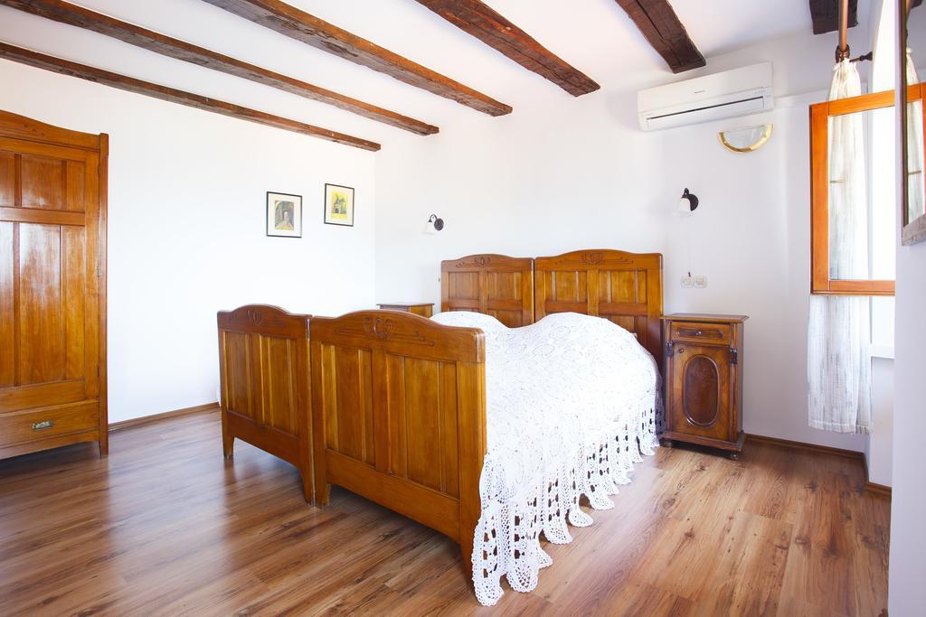 Apartments Villa Kastav In Old Town Center With Sea View And Parking Zimmer foto