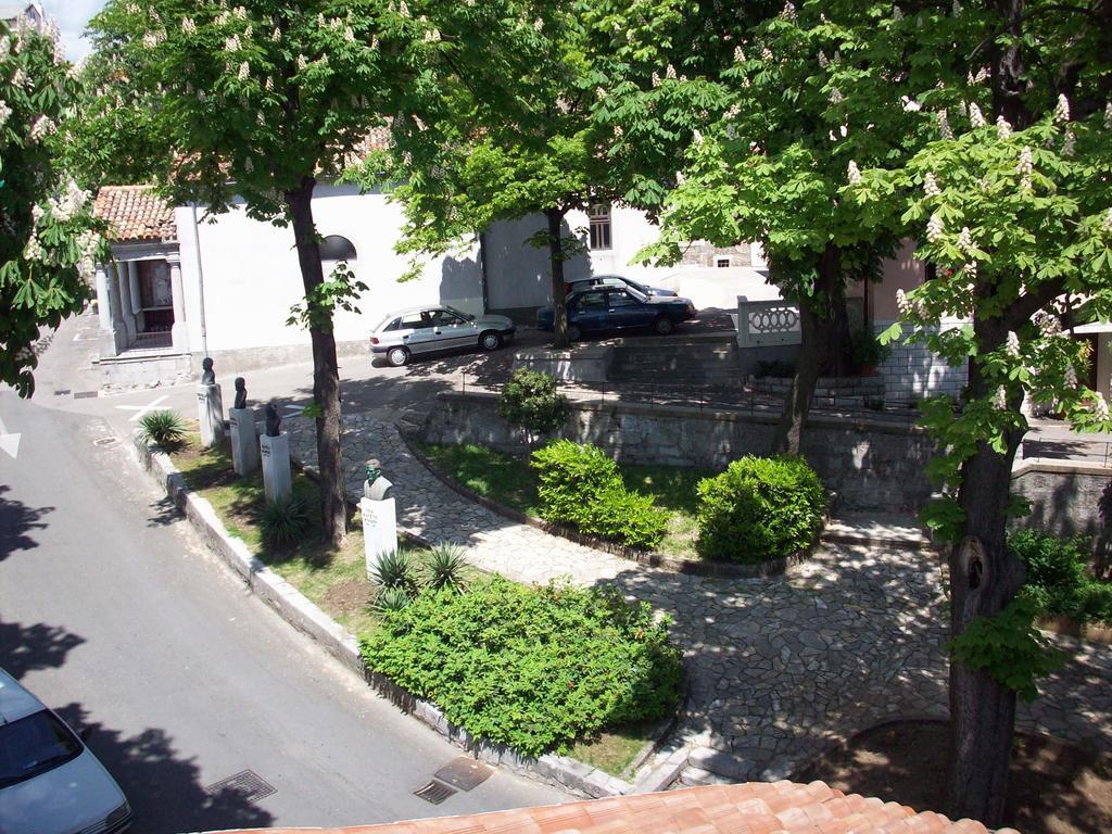 Apartments Villa Kastav In Old Town Center With Sea View And Parking Zimmer foto