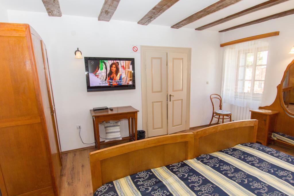 Apartments Villa Kastav In Old Town Center With Sea View And Parking Exterior foto