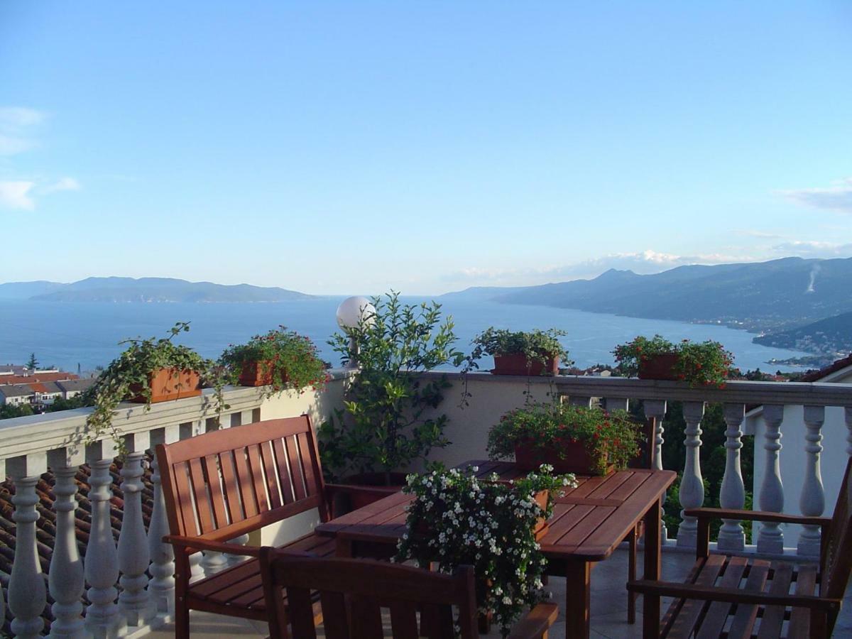 Apartments Villa Kastav In Old Town Center With Sea View And Parking Exterior foto